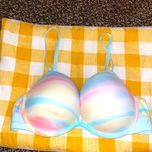 Pink Victoria’s Secret Bra